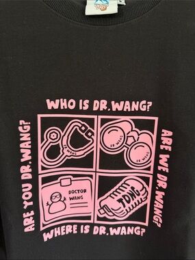 Dr. Wang Graphic Short Sleeve Tee - Black/Pink